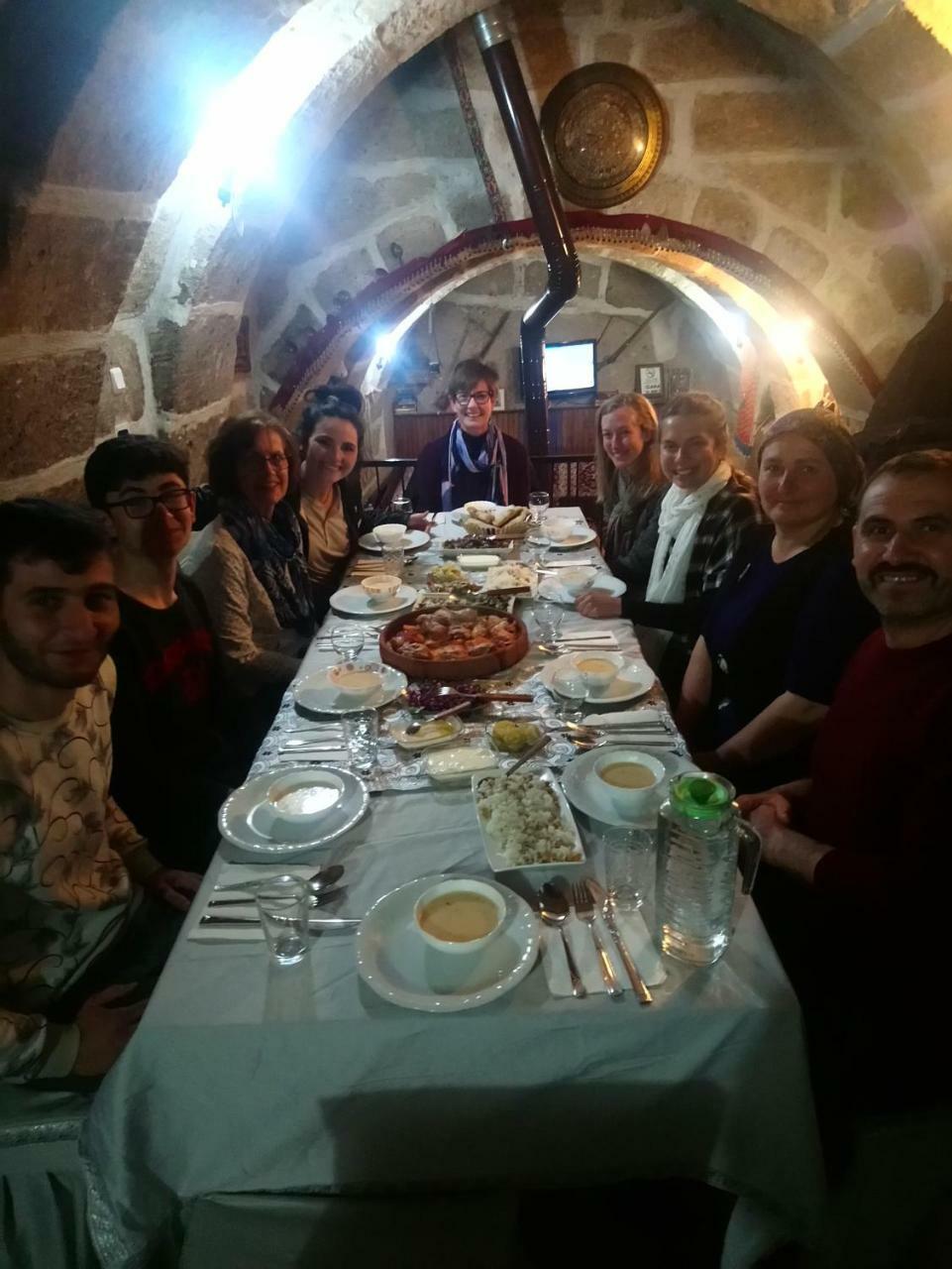 Osmanoglu Hotel Гюзельюрт Экстерьер фото